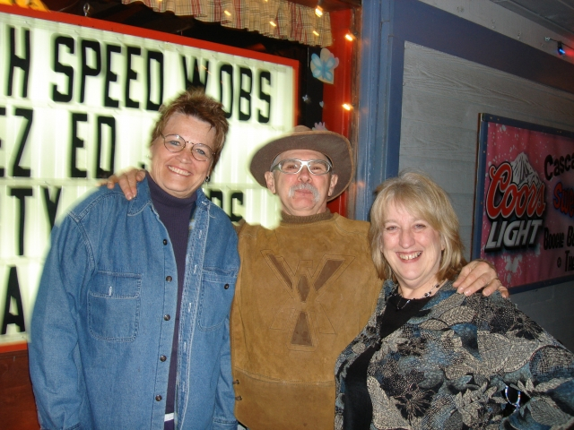 Lauri, Veva & Art at the Trails End Saloon in OC Wednesday at 7:30 - Arts wife Francine does a Jam session.  Good music, fun to reminisce.