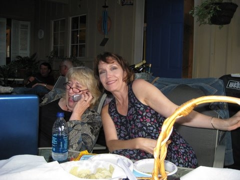 Veva Goehler and Jane Gardner
