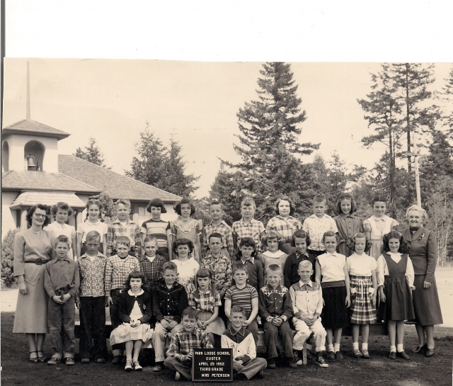 3rd Grade Mrs. Petersons Class at Custer School