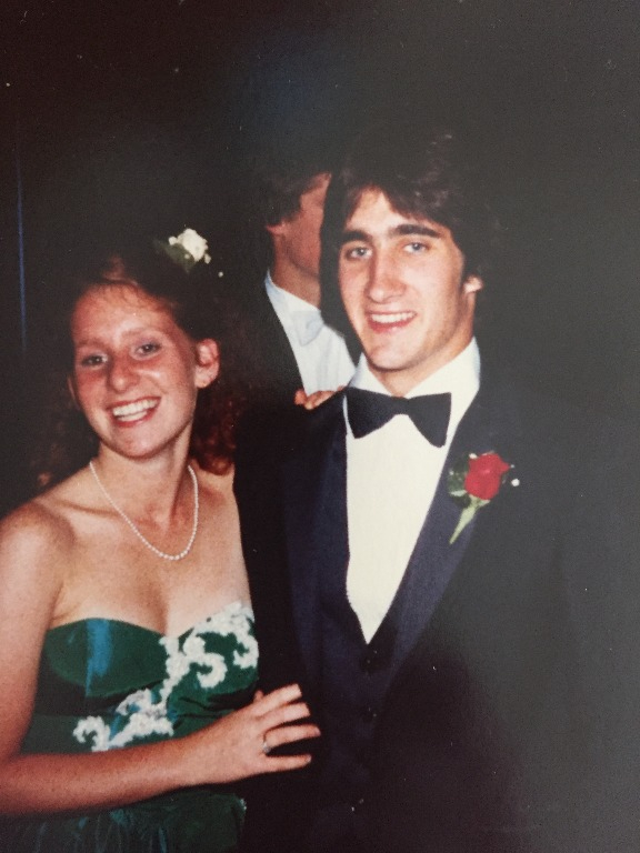 Grad Formal 1982
Eva Simone