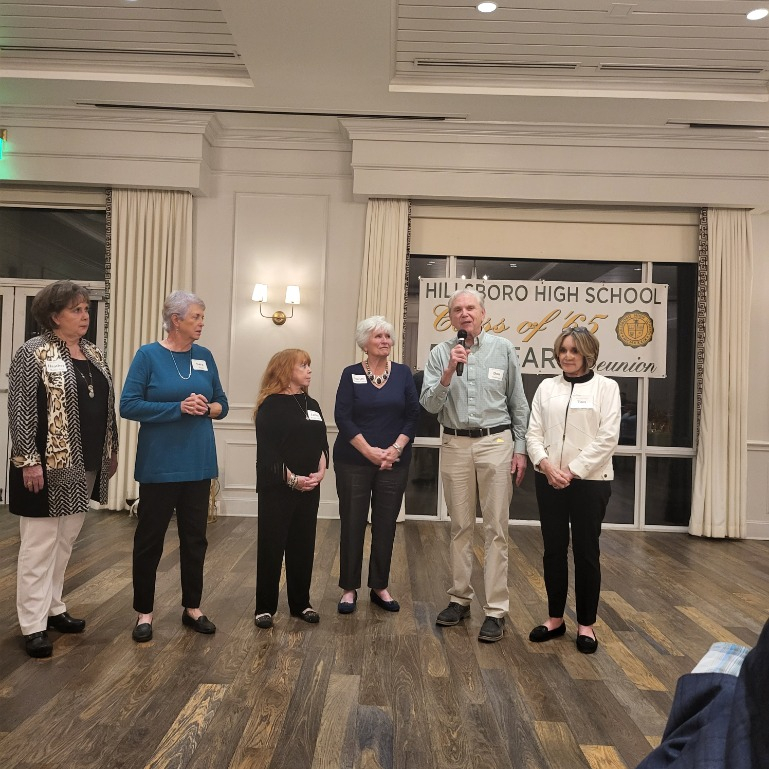 The Committee: Heather Maillie Argo, Sara Hume, Jackie Wright Glynn, MaryDe Heckman Elliston, Don Dahlinger, Tam Hicks Williams
