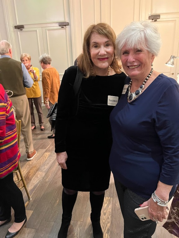 Susie and MaryDe