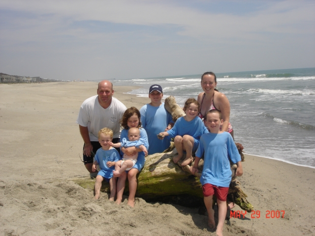 Mark & Rebecca, Derrick, Aaron, Kelsey, Ella, Dylan and Ashton Hepler