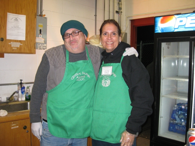 Eric Epstein 78 and Linda Schatz Cernugel 80.