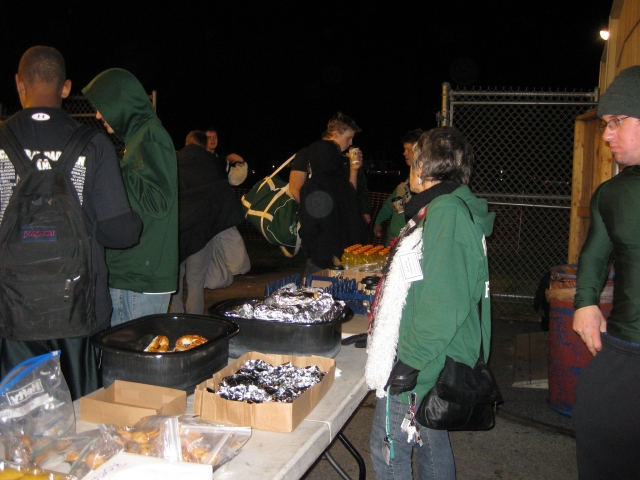 The team chows down!