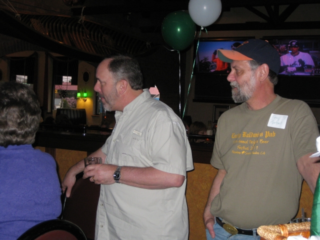 Now its Jeffs turn to schmooze the ladies!