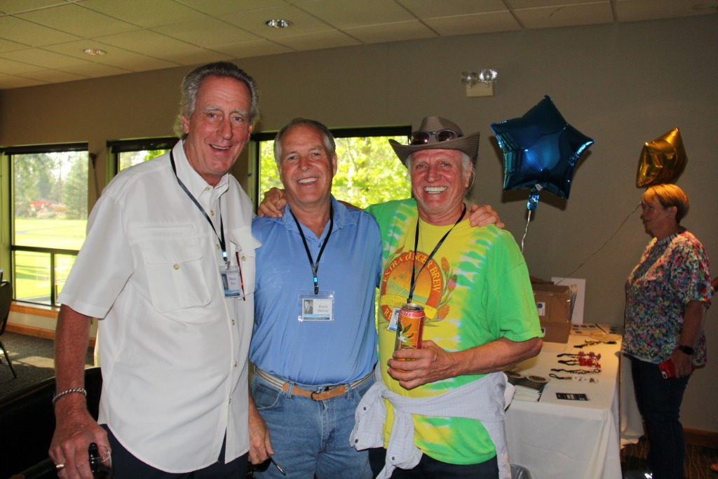 Dennis, Butch, Hari