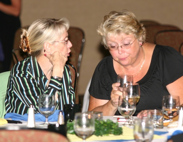 Molly Murphy Dahms, Sherrie Morris Nelson