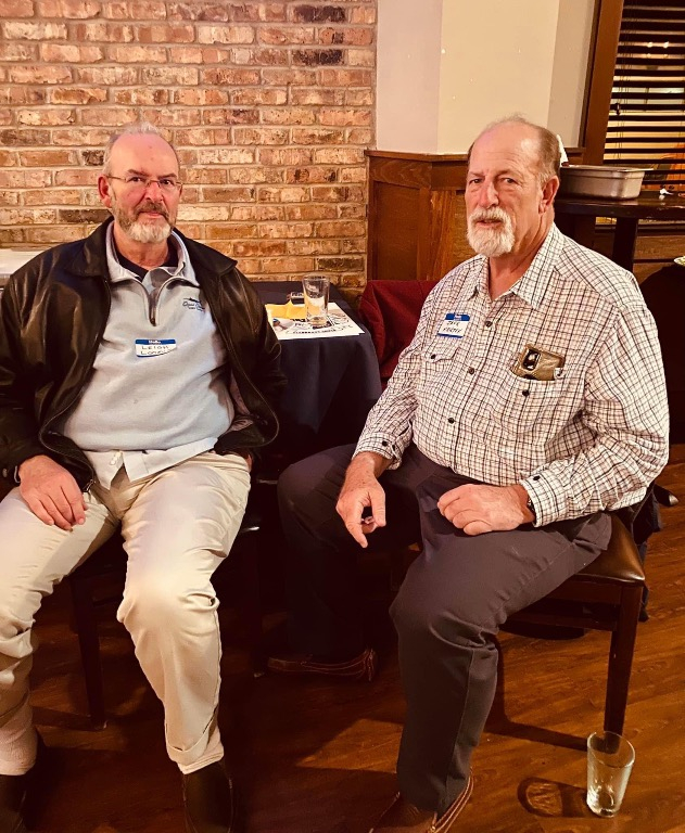 Leigh Loomis, Jack Krutek