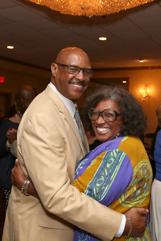 LBHS(306)	Carl Jennings & Beverly Gordon
