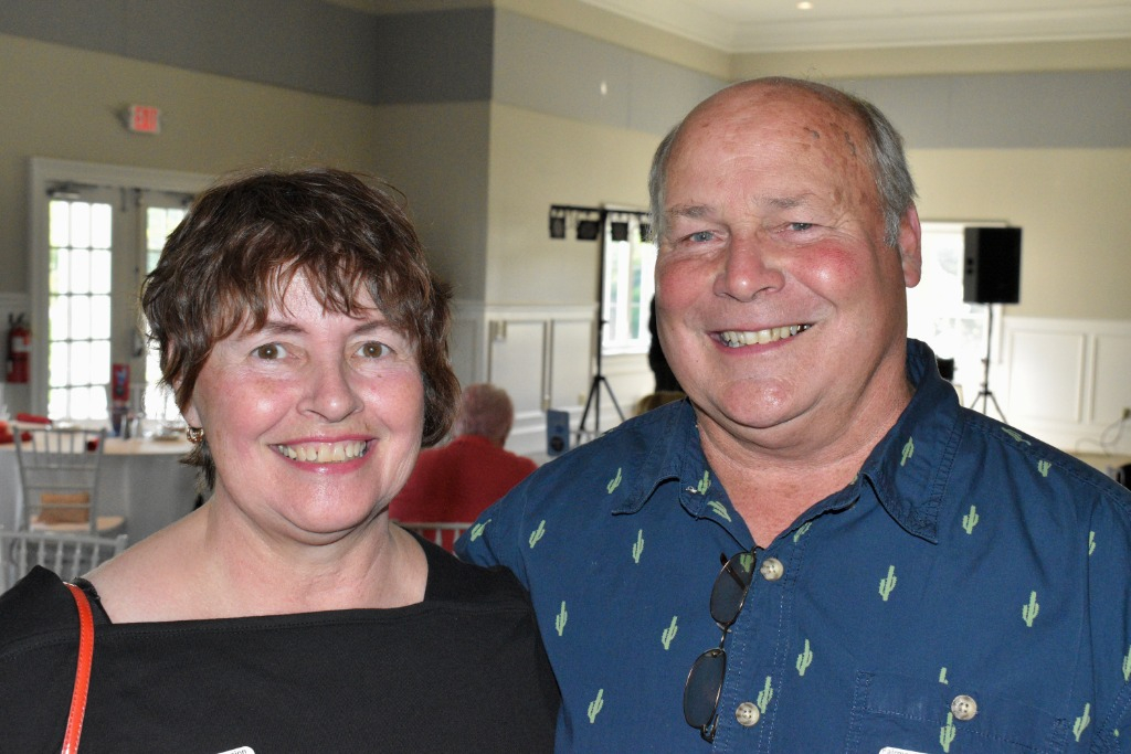 Left to Right:  Donna Fannin, Mike Hale