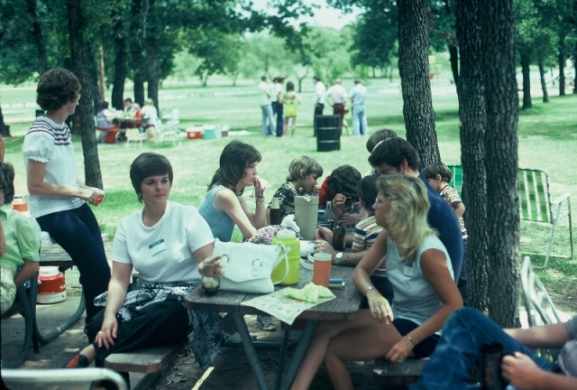 (039) 1975 Reunion Picnic Event: Maybe Gail Ince on the left in the white blouse with dark trim. Then maybe Brenda Durant in the white blouse, then Gail Mackey in blue blouse (although Gail says this is NOT her). And Margart Sims in the white sleeveles