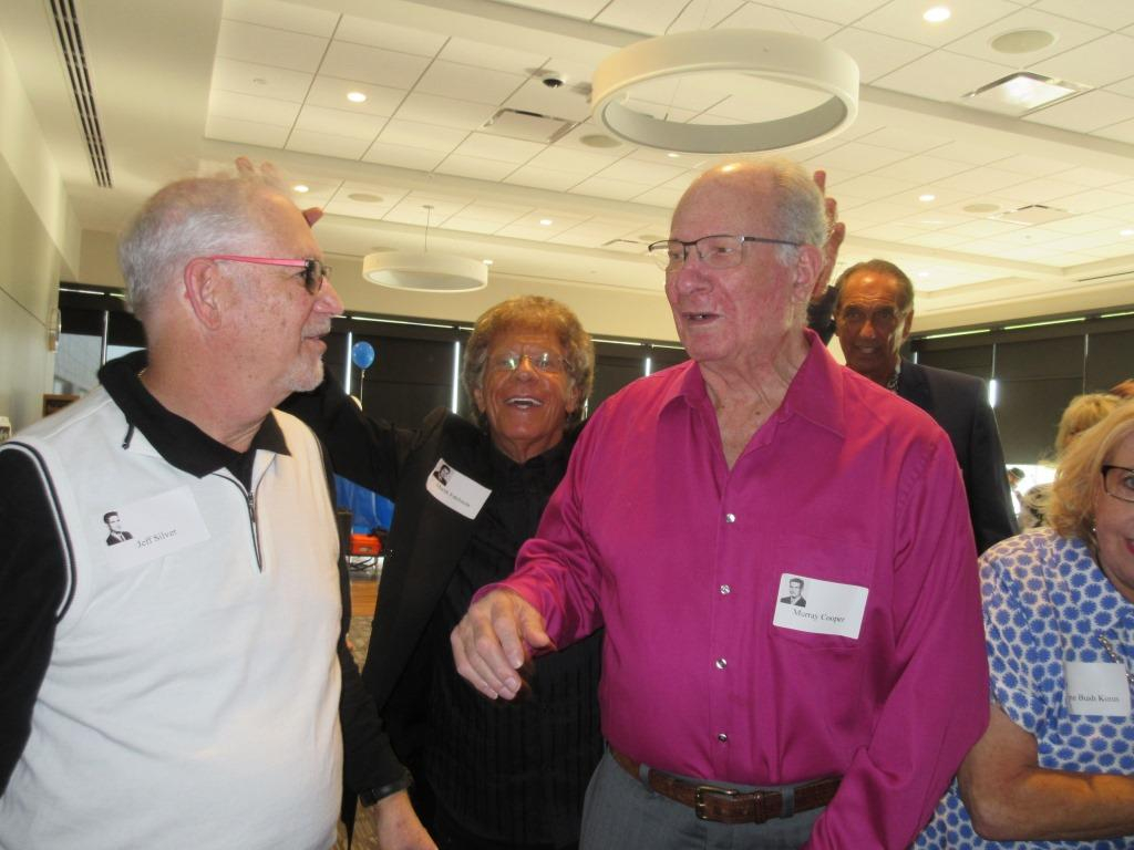 Mike Frischs pix: Jeff Silver, Marsh Edelstein, Murray Cooper, Jim Ginsburg