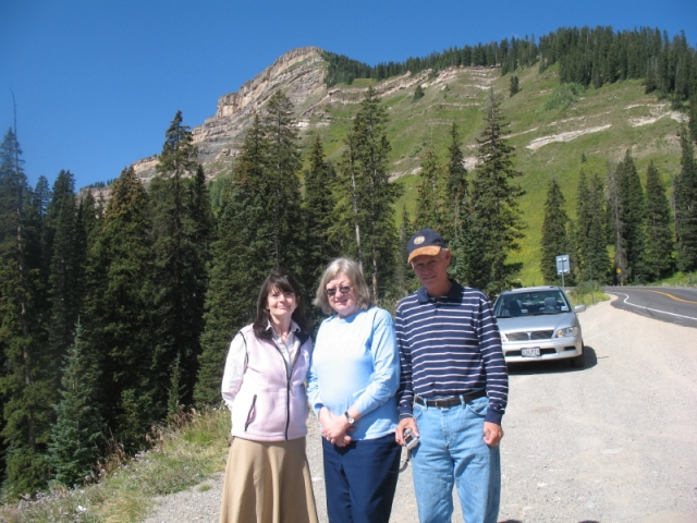 Carolyn Brown (left) during a visit from Kenneth and Mary Alice Miller.