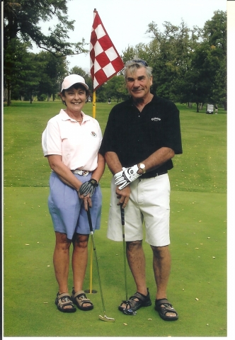 Gary & Cindy Wolfe on the green