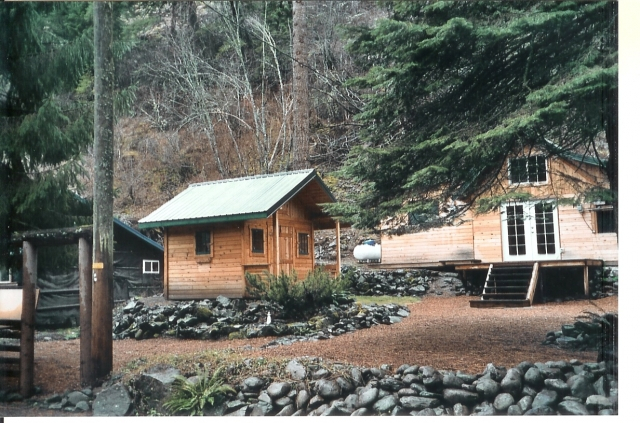 Ann Ray and Bufords Guest Cabin