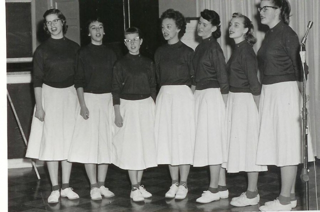 Triple Trio
Shan Beck, Kathryn Seely, Marie Cote, Barbara Stelzel, Patty Herring, Ora Lee Ault, Carol Dennis