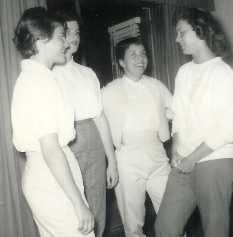 Shuffle Shop - Making Plans
Barbara Roth, Joan Meadowcroft, Judie Davis, Pat Herring