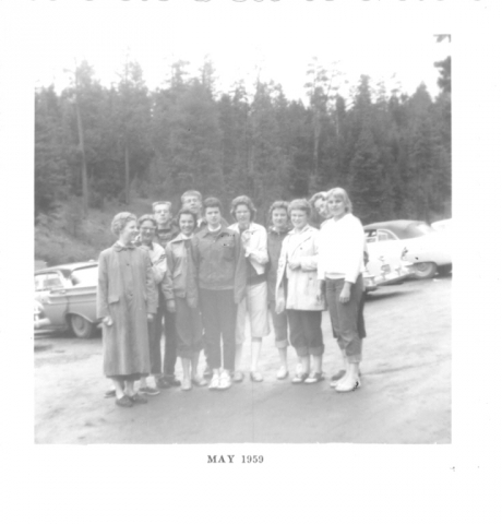 Senior Sneak - Terry Brotherton, Rosemary Foss, Chuck Wetzel, Elaine Logan, Dave McKinney, Joan Meadowcroft, Shan Beck, ?, Anne Howells, Linda Williams, Karen Poulsen