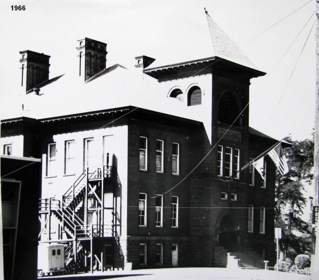 Washington School With Fire Escape