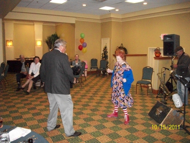 Sam Mingledorff dances with Cousin Tuny