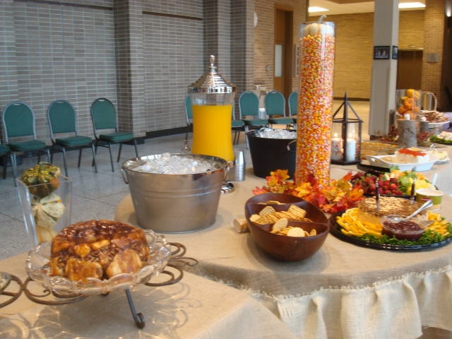 Brunch decorations and food
