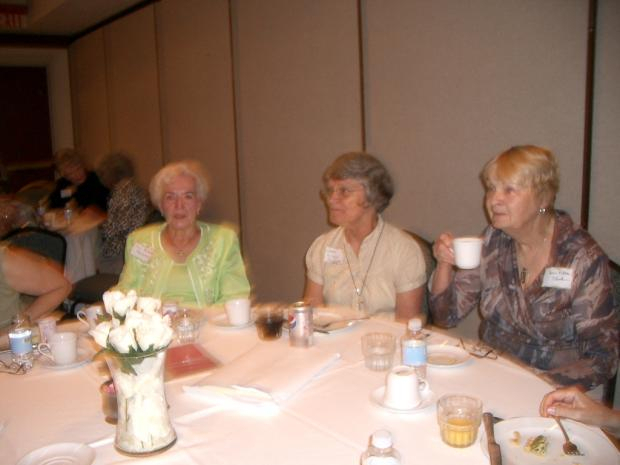 Sue Boatman Peterson, Linda Lindell Noblett, Sue Putnam Clark