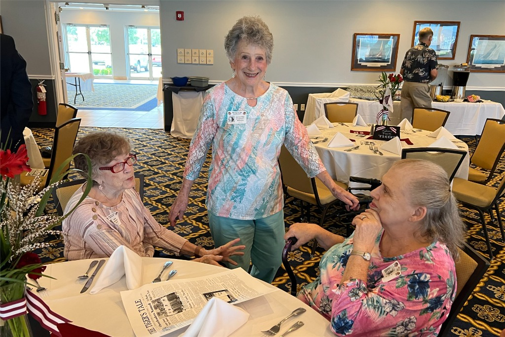 Ilene Beasley Sexton, Johnnie Coleman Williams, Frances Nelson Nettles