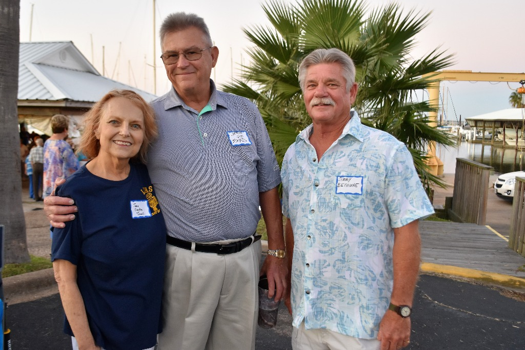 Jane Clayton, Gorman Mayes, Jimmy Bethune