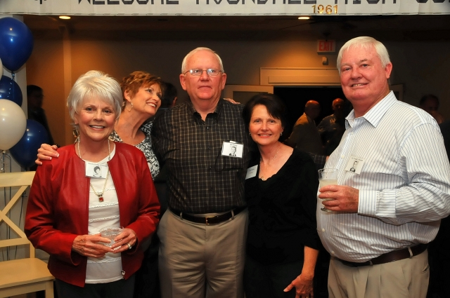 Sandra, Valerie, Bill and Cheryl Mobley, Charlie