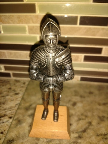 Baron mini statue
Would make a nice little award at the Friday night pool party!
Maybe for the person who traveled the furthest or better yet the biggest BHS fan/ promoted the