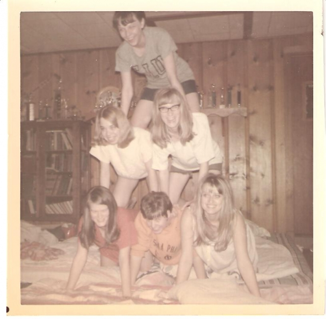 Janet, Ann, Marilyn, Barb, Mary Ann, Cindy