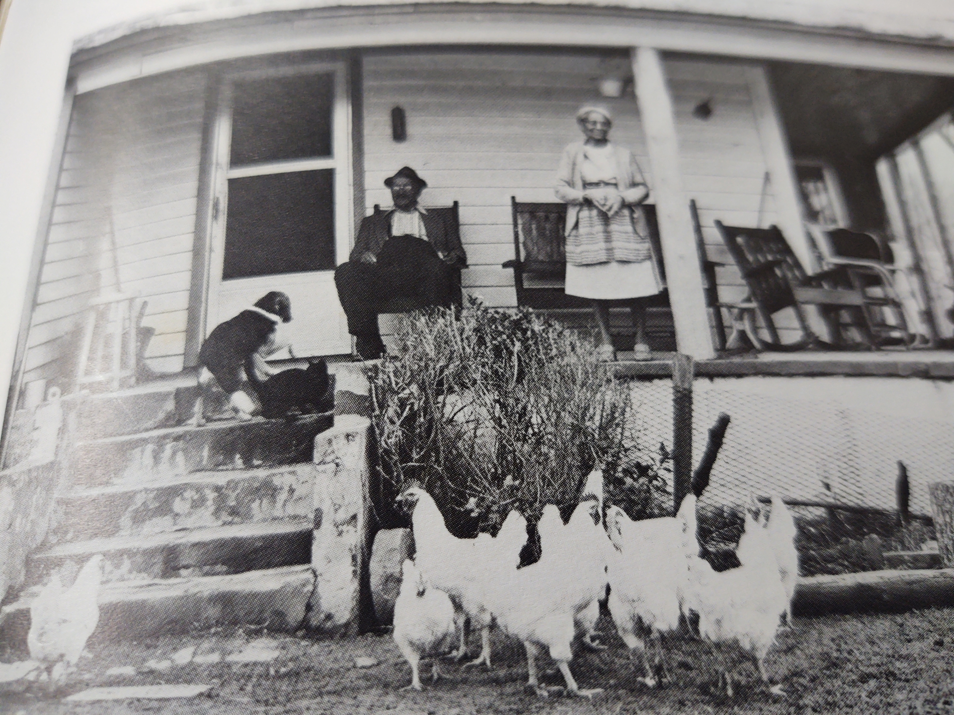 Maude & Gade Bryant  on the Porch