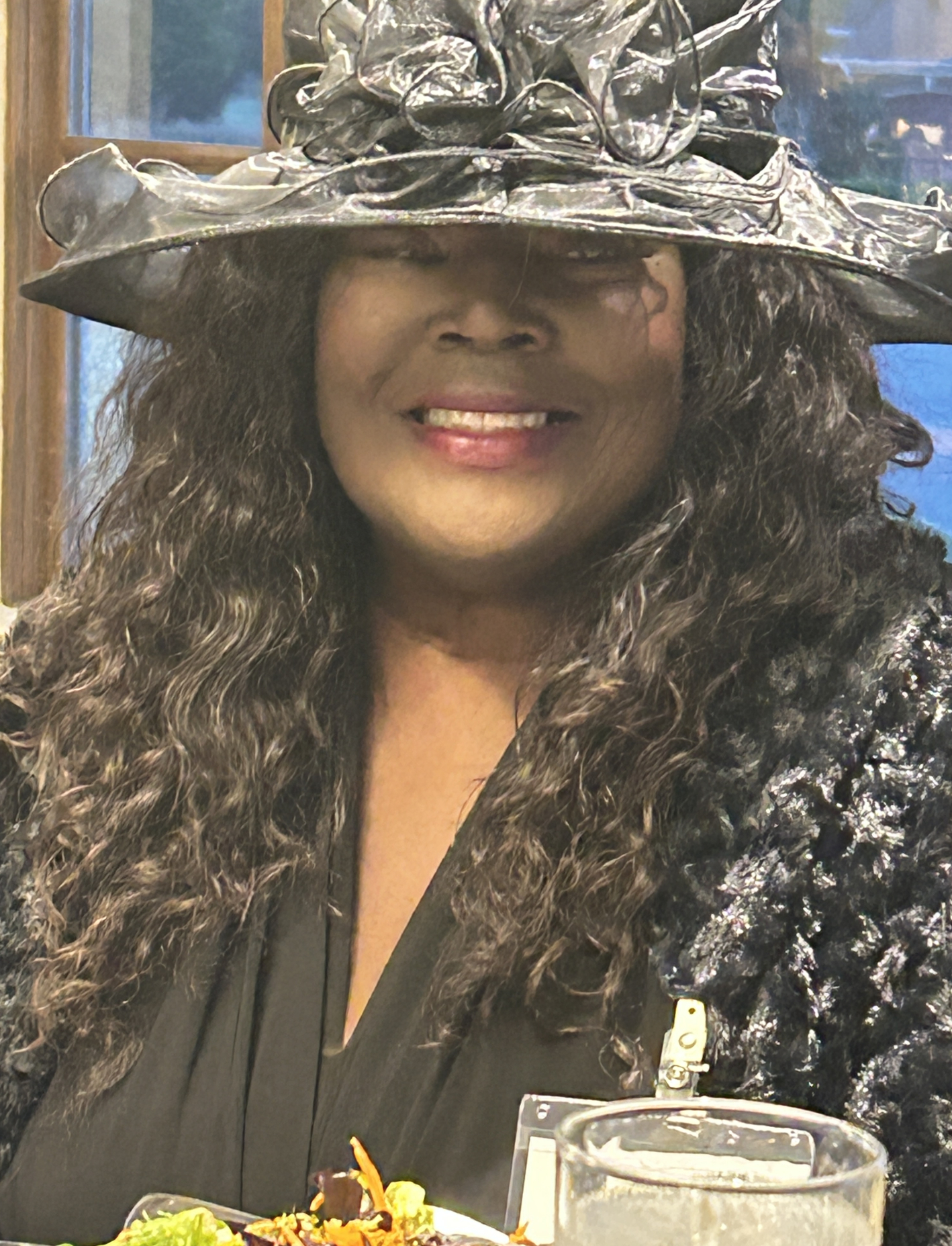 2023 Hall of Fame Awards Dinner: Memphis Catholic Hall of Fame Inductees Telise Ezell-Turner family and friends