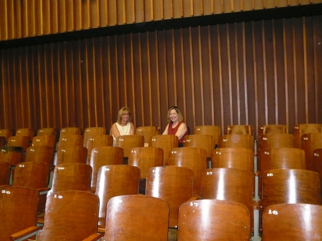 Ginny Bowen Schuster, Anne Bellegia