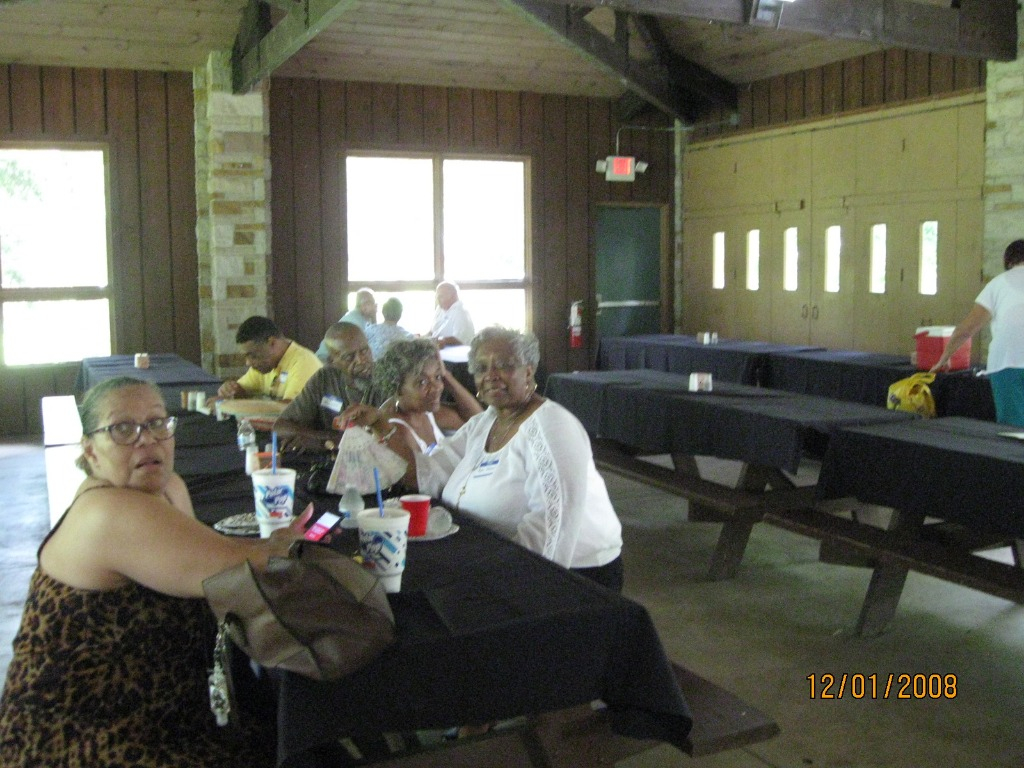ANITA, PHYLISS, IVERY AND WIFE, MR DORTCH