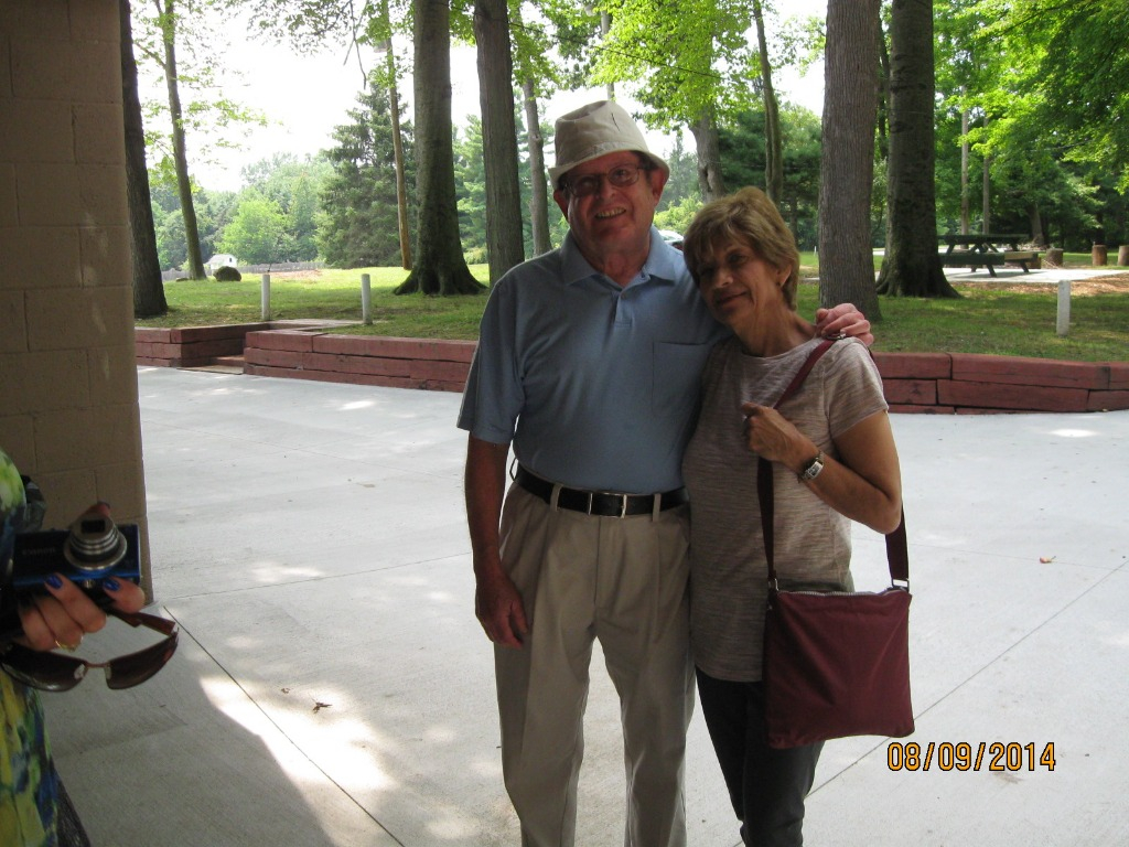 Robyn Finklestein Finer and husband Steve