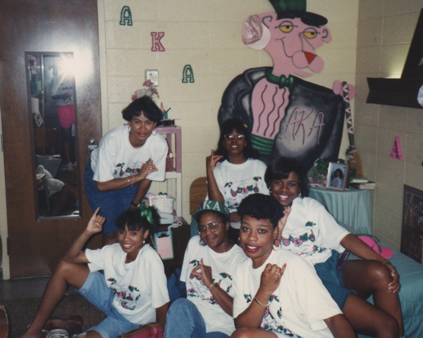 JENNIFER, CANDY, MONE, SHELANDA, BELINDA & STACY