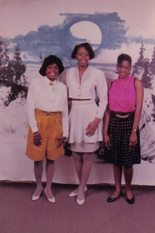 Katrina, Lisa & Kyra