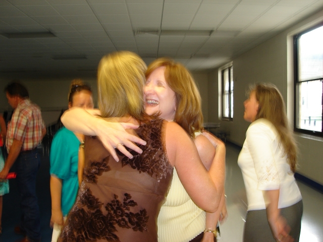 Melinda Harper Bonnette and Jan Clowers Newell are glad to see each other!