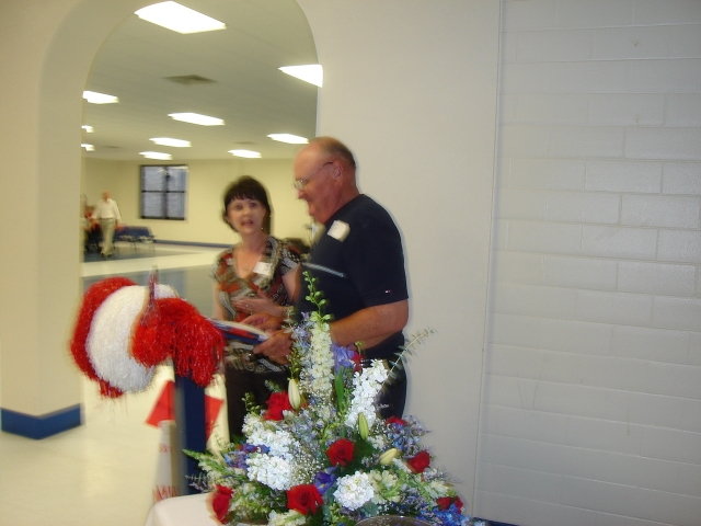 Cindy Little Cameron introduces Mr. Lee as a surprise special guest.