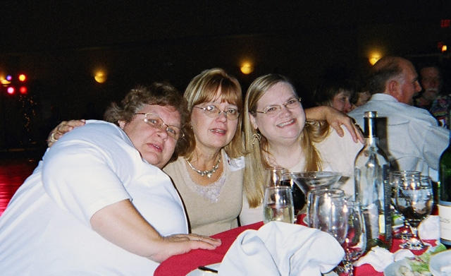 #G17
Nancy Schultz (Smith), Nancy Vest (Branley), Carolyn Rokke