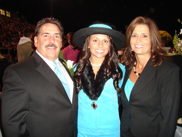 Rick Williams with his daughter Kelsey and wife Sherry.  Kelsey was a Sophomore maid on the Homecoming Court.  Congratulations! 