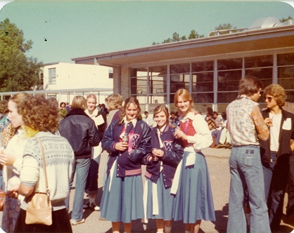 Donna Williams, Karen Halley & Melinda Harper -- Wayne Petrus and Teddy Allen on 50s Day.