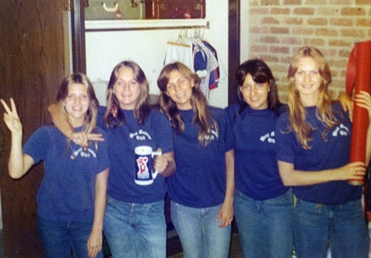 Karen Halley, Donna Williams, Kathi Barnes, Brenda Dyke & Melinda Harper at Varisty Cheerleader Camp.
