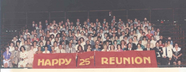 25th Reunion 1982 at the Glenwood Manor. I know Im in there somewhere!