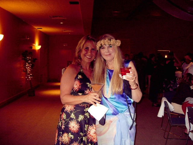 #ZZ-18 Lynn Ballantine (Barnett), Jeanette Arnold (Johanssen)