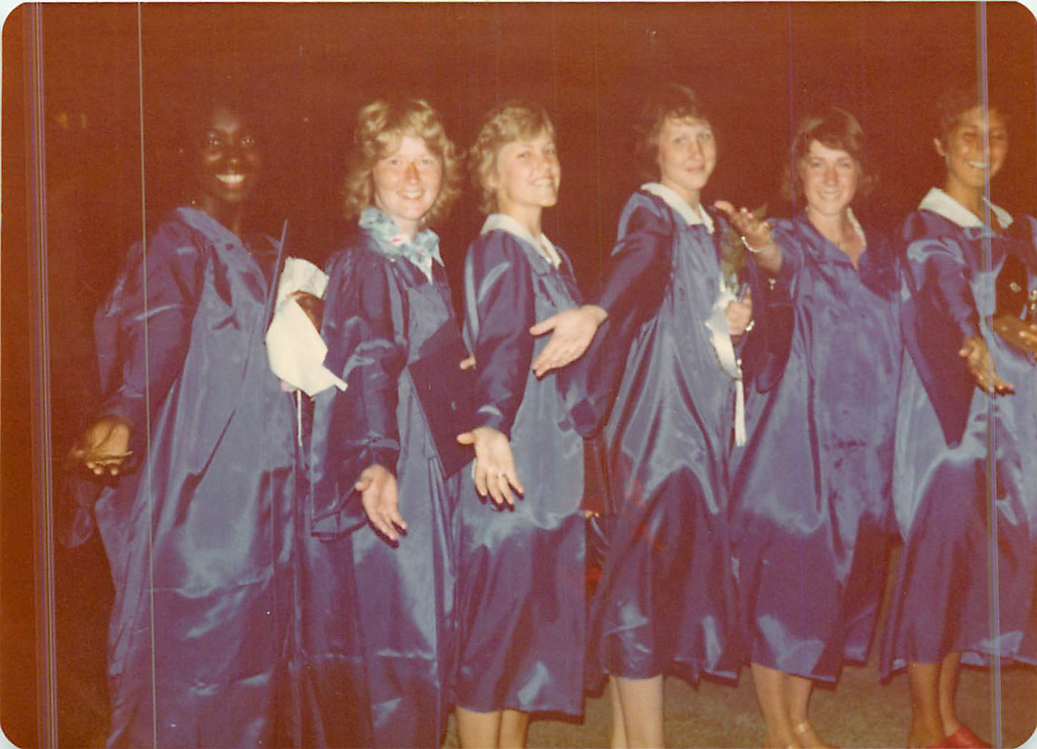 Grads Penny Thomas, Cindy James, Shelly Aichele, Heidi Jacobson, Kathy Fix & Julie Thomassen