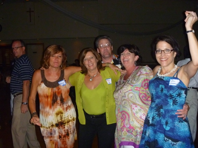 Diane, Denise, Kurt, Wallys sister, Jill all having a good time!