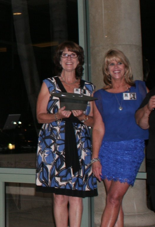 Renee Brown, Lisa Riley